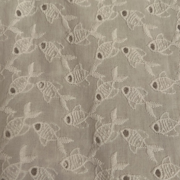 🆕 Lilly Pulitzer Ginger Top Resort White Fishy Eyelet Women’s Size XS - Picture 11 of 15